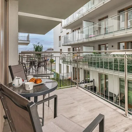 Kapitanski Mostek By Renters *