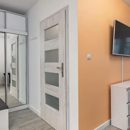 Kapitanski Mostek By Renters